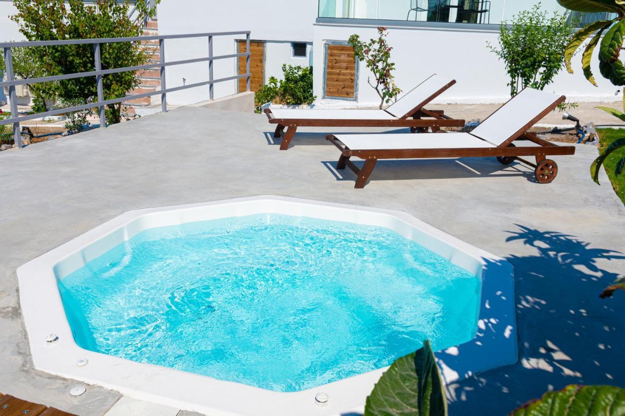Queen'S Gem Luxury Villa - Heated Jacuzzi & Pool 赫索尼索斯 外观 照片
