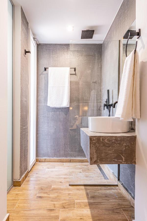 Queen'S Gem Luxury Villa - Heated Jacuzzi & Pool 赫索尼索斯 外观 照片