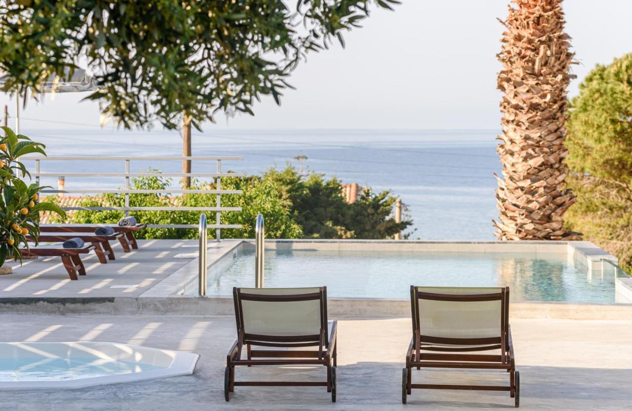 Queen'S Gem Luxury Villa - Heated Jacuzzi & Pool 赫索尼索斯 外观 照片
